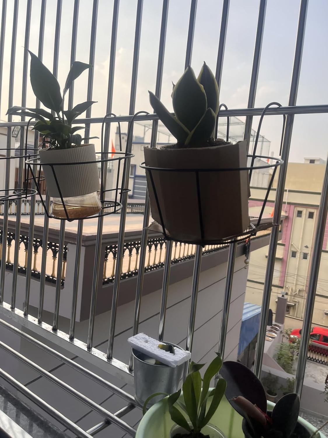 ecofynd 5 Pack Round Metal Hanging Flower Pot Stand For Railing planters, Gamla stand Pot Holder for Balcony decoration items outdoor, Plant stands for balcony, Flower pot stand indoor (Black, PS028) - Image 17